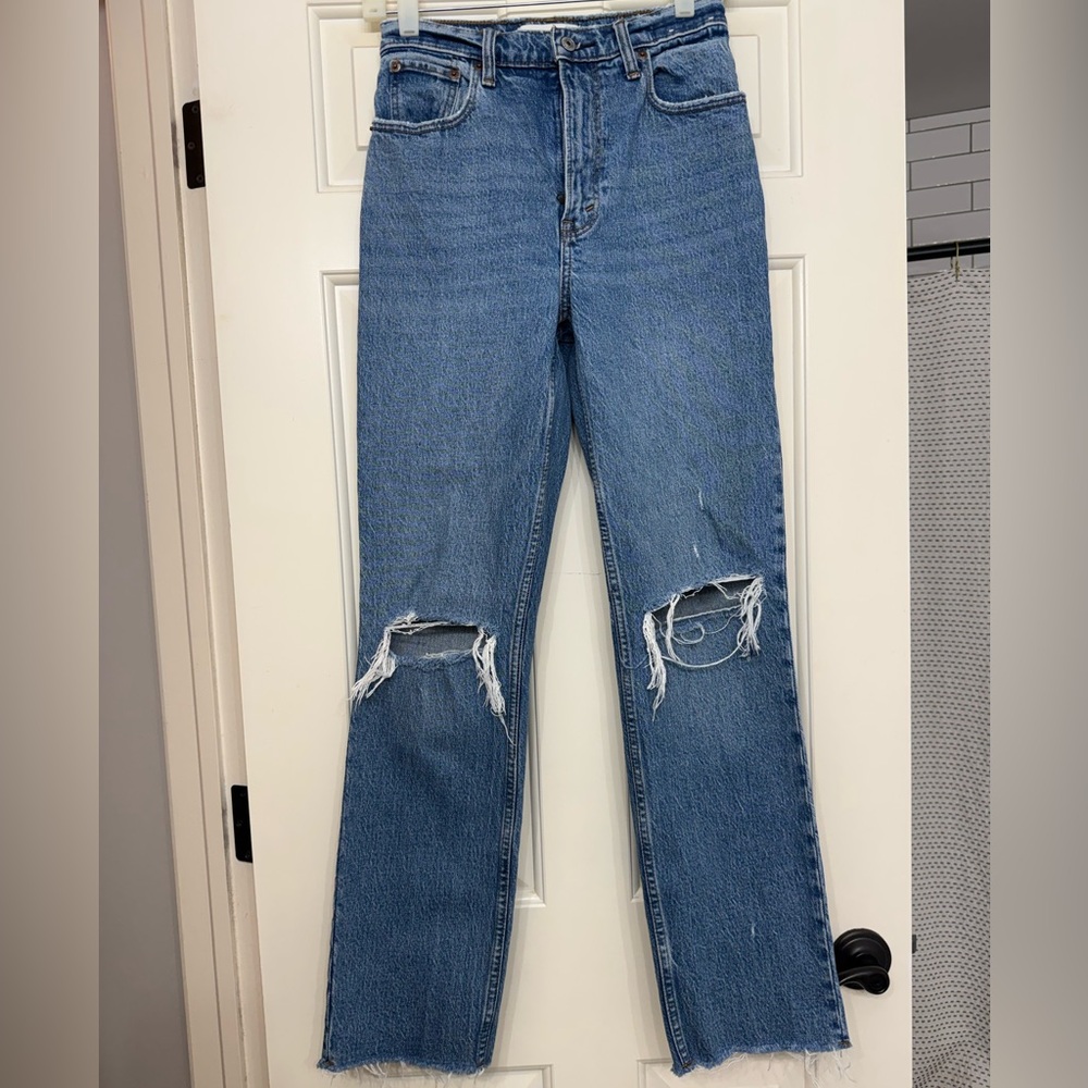 Abercrombie & Fitch The 90’s Straight Ultra high Rise